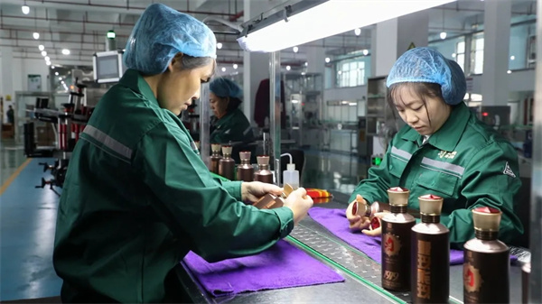 匀酒：奋力冲刺1500吨年度目标任务